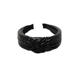 All Knotted up! Black